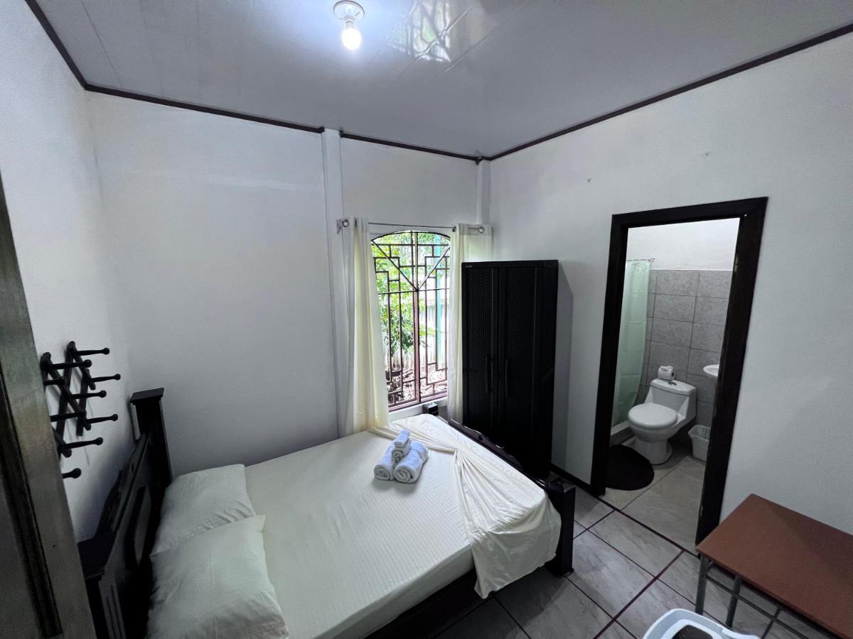 Natural Experience House Тортугеро Екстер'єр фото