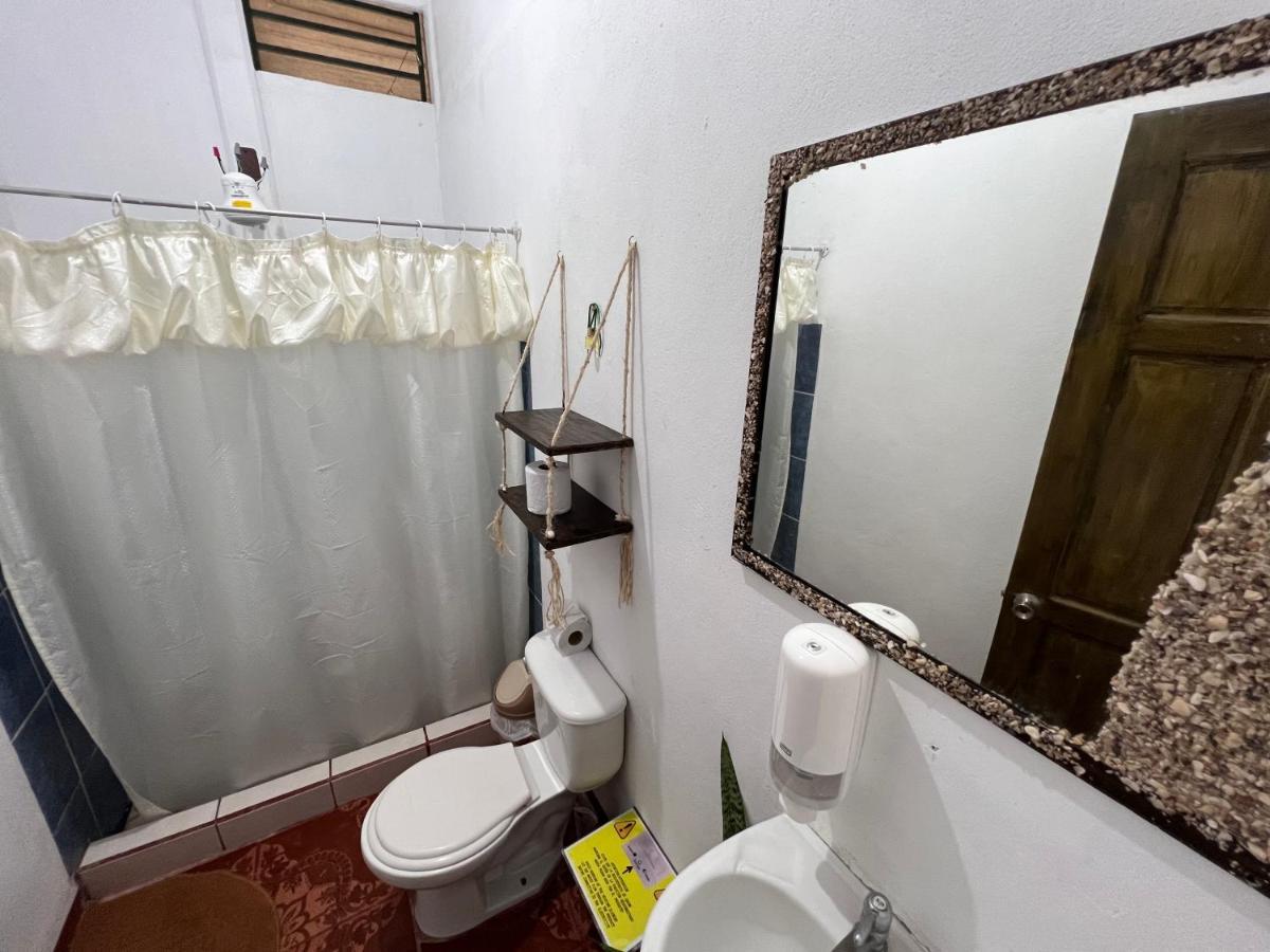 Natural Experience House Тортугеро Екстер'єр фото